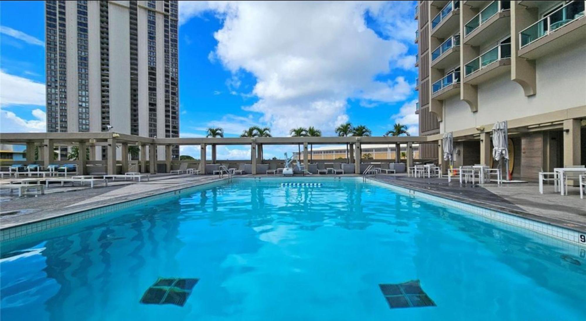Ala Moana Hotel By Final Form Honolulu Exterior photo