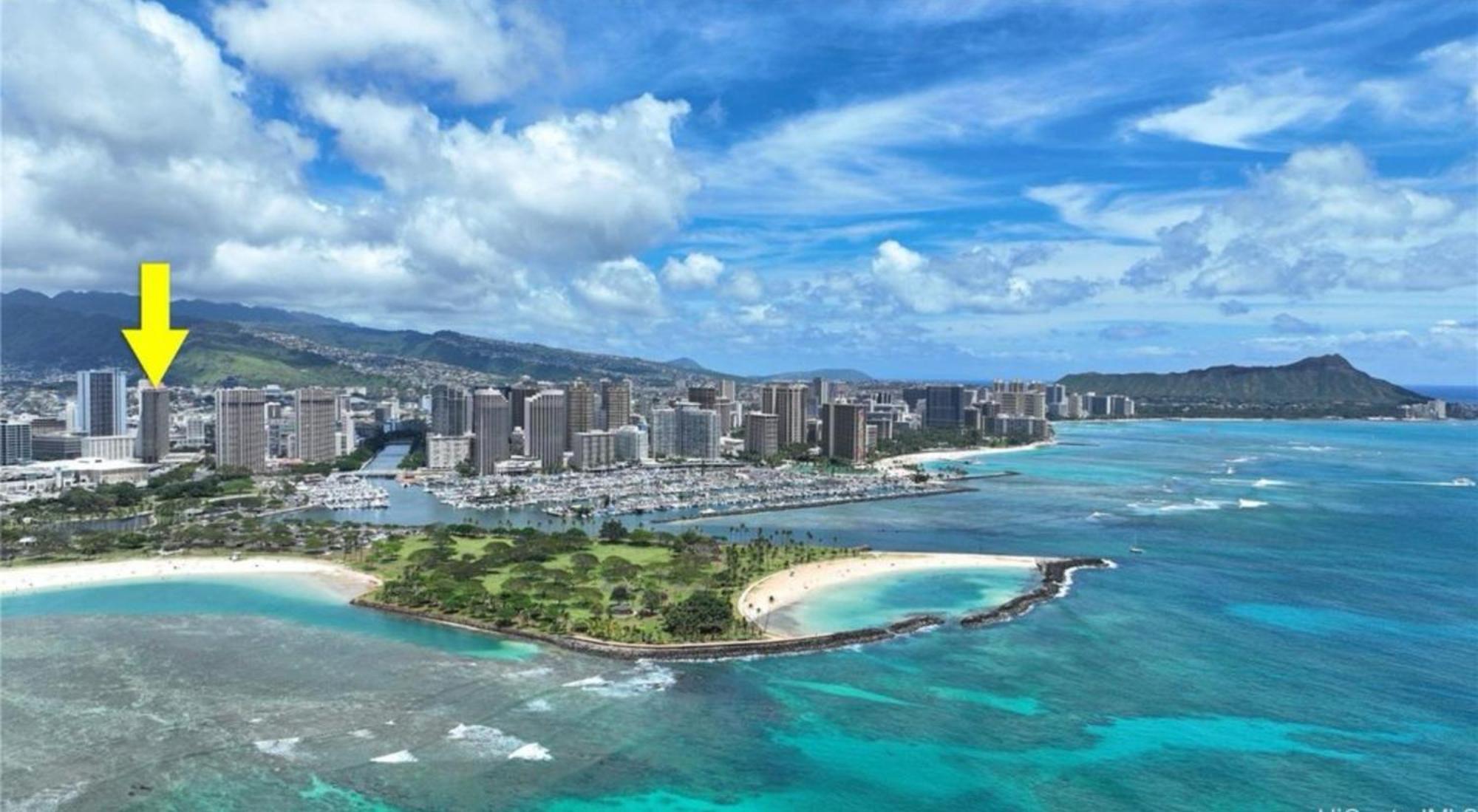 Ala Moana Hotel By Final Form Honolulu Exterior photo